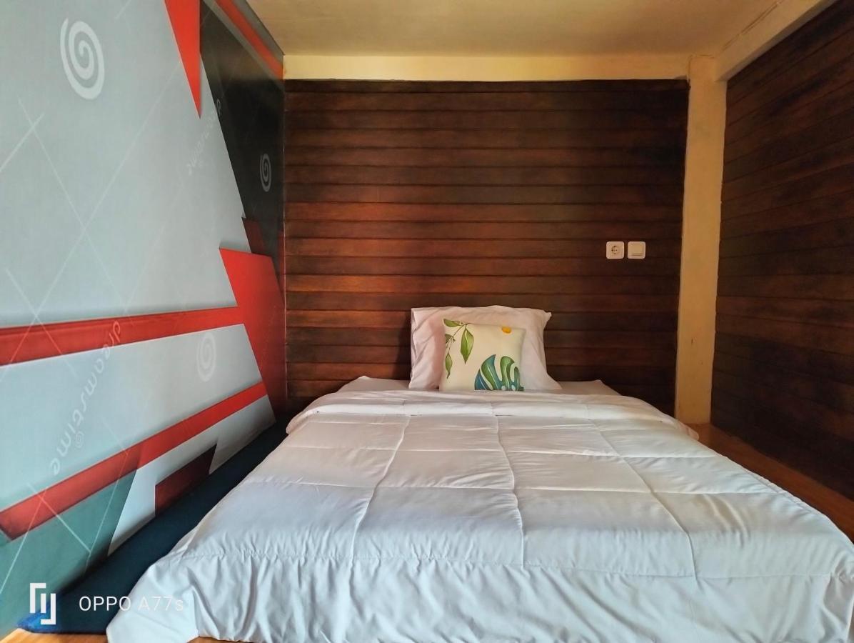 Tara Hostel Batununggul Exteriér fotografie