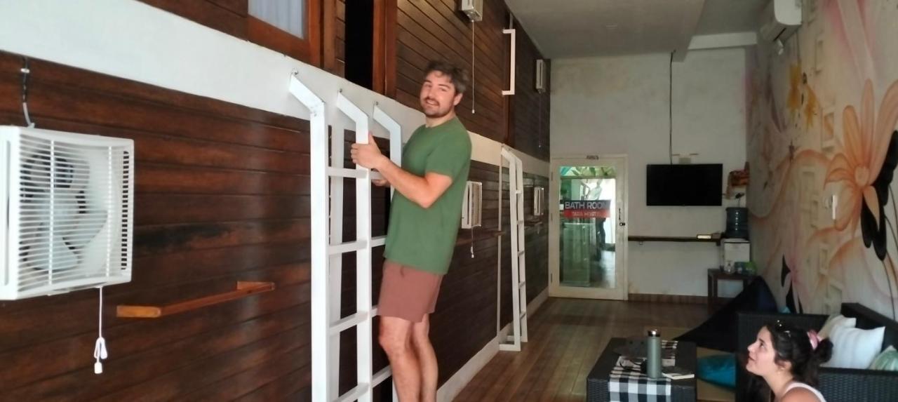 Tara Hostel Batununggul Exteriér fotografie